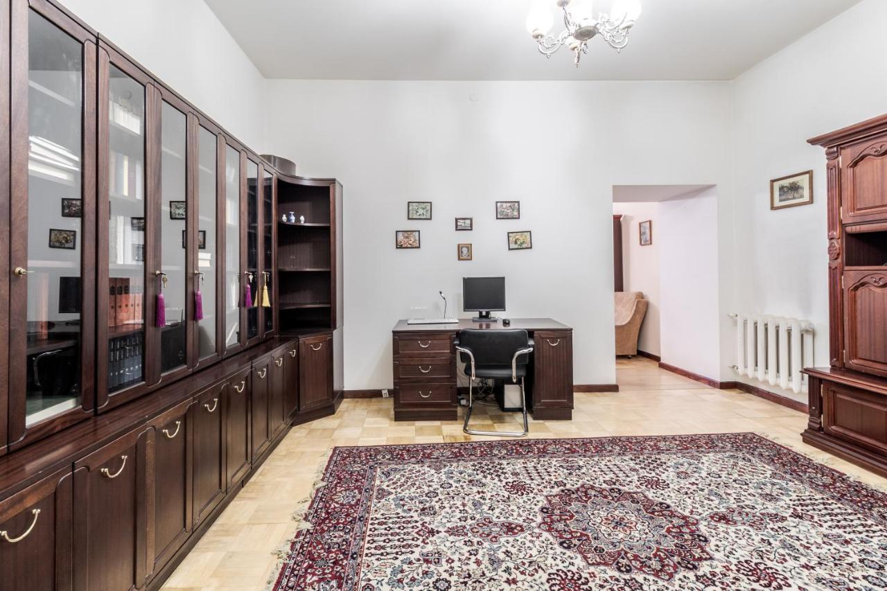 Doroshenka Antique Apartment Лвив Екстериор снимка